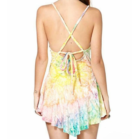 UNIF Rink Dress - Picture 2 of 15